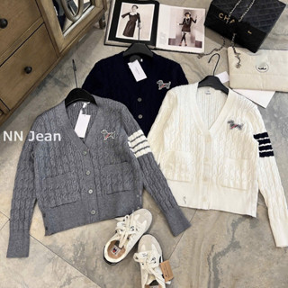  Áo len thừng cổ V CDG thêu ngực QCCC 