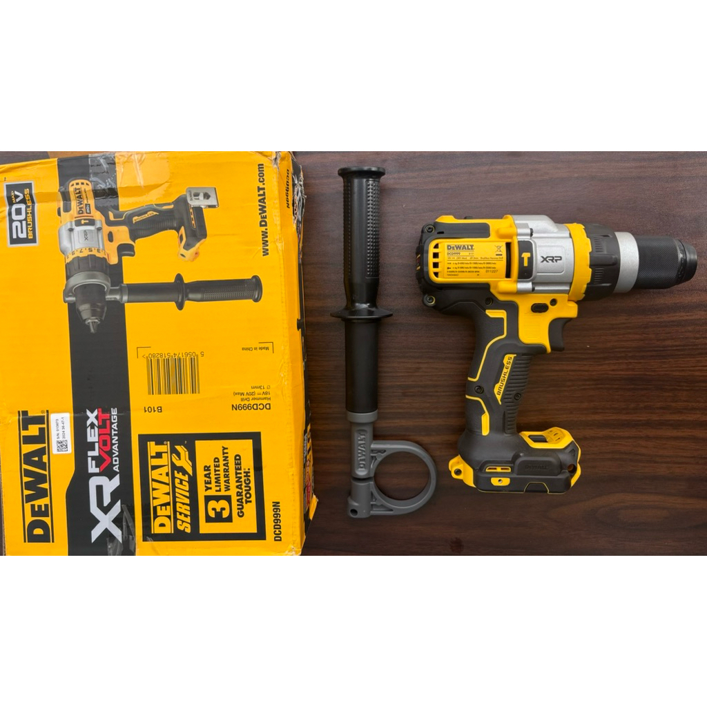 Khoan Dewalt DCD999 chính hãng