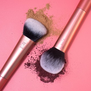 Cọ Tán Nền Và Kem Lót RT Real Techniques Seamless Complexion