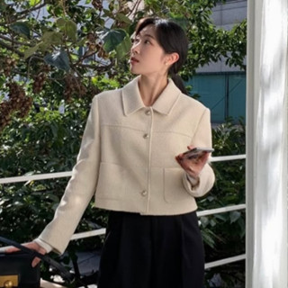 Áo Khoác Dạ Nữ Kiểu Dáng Basic Chi Tiết Cúc Vàng Đồng Túi Vuông Mùa Thu Đông Kimee - KA666