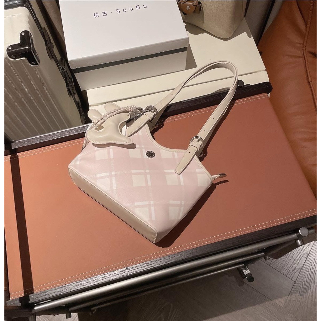 [TẶNG CHARM ] Túi Chio KẺ SỌC VUÔNG Kèm Charm Cún cực xinh HS283