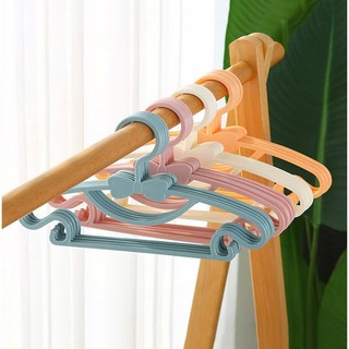  Set 50 Móc nhựa hình nơ móc quần áo sơ sinh cho bé loại đẹp Móc  Phơi Đồ Trẻ Em Loại 1 Mẹ Bé Carrot 