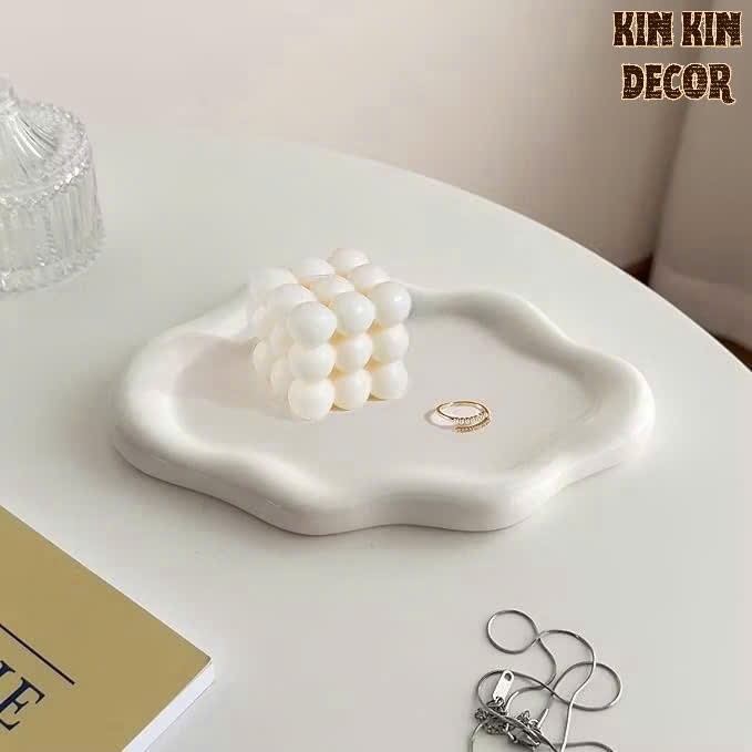 Khay thạch cao đám mây trắng chụp ảnh sản phẩm, phụ kiện, decor trang trí phòng