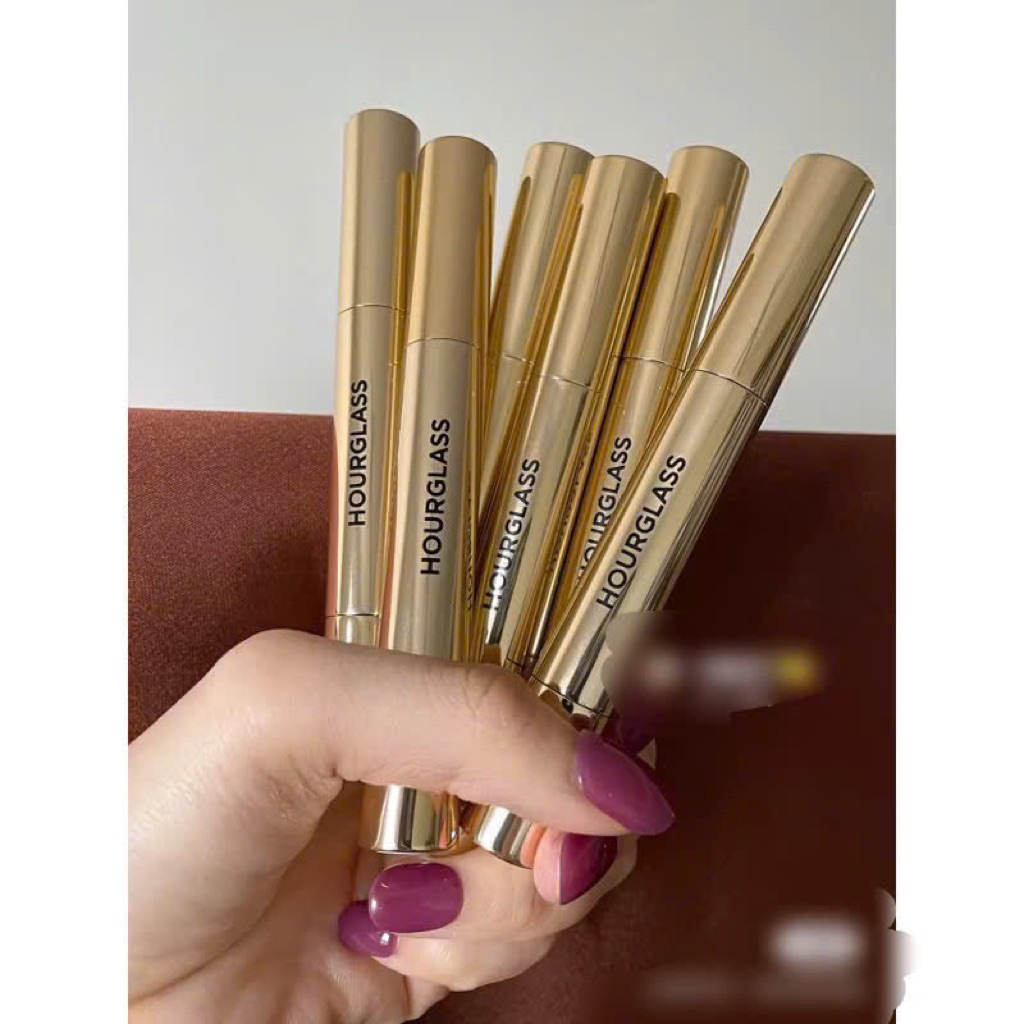 HOURGLASS - Son thỏi Volumizing Glossy Balm