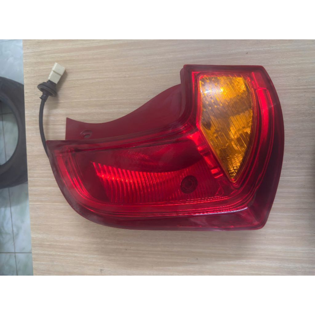Đèn lái sau bên phụ Kia Morning 2014 ( ML )