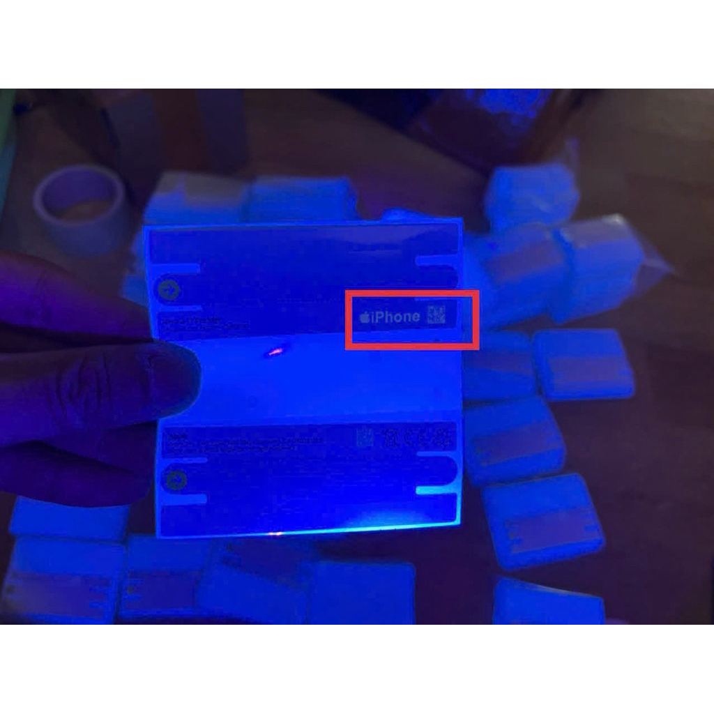 Seal zin dán hộp 17 đủ mã, chiếu tia UV chuẩn - Mốc Store