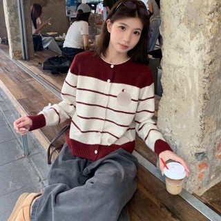  Áo Khoác Len Cổ Tròn Áo Cadigan Thêu Hình Ngựa Thêu Kẻ Ngang Phối Lông Thỏ Dáng Rộng Phong Cách Hàn Quốc Camhouse 