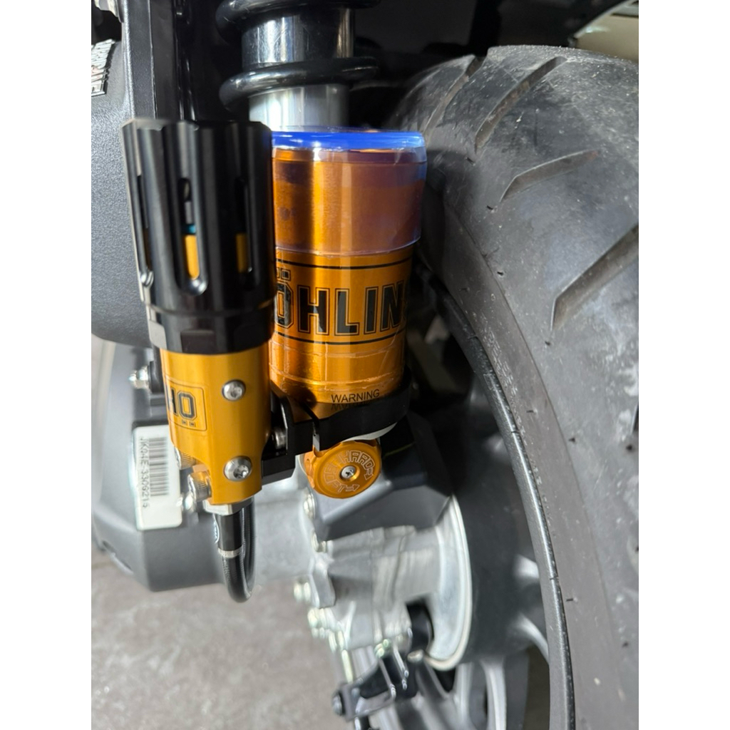 (GIÁ TỐT) Ốp silicon / Chụp cao su che bình dầu bảo vệ phuộc Ohlins, Shark X2, Nitron và nhiều dòng 