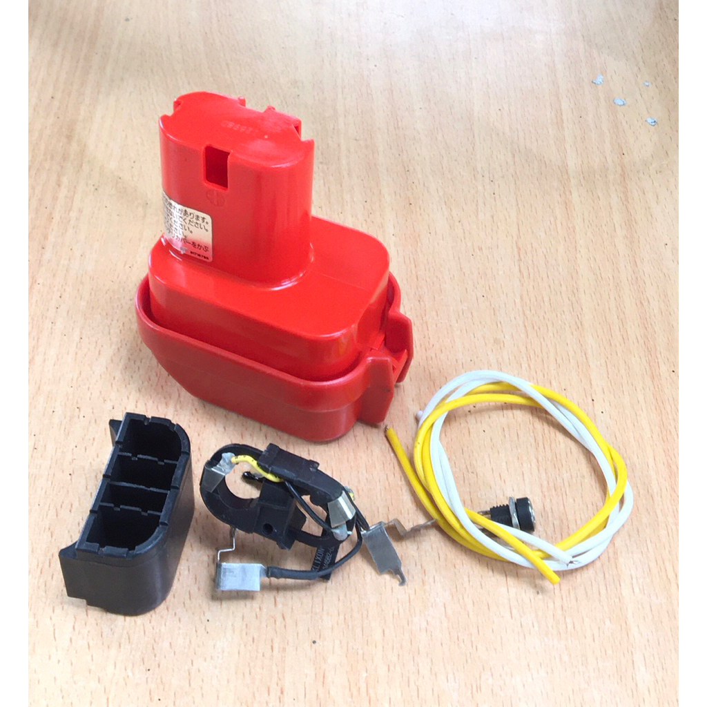 Vỏ Pin Makita 7,2V - Vỏ Pin 7.2V- Tặng kèm giắc và dây điện