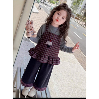  Set 3 món áo tăm xám + áo kẻ đỏ caro + quần xuông phối gấu bé gái 