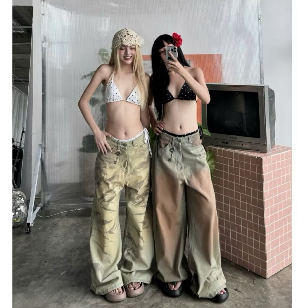 Bikini 2 mảnh tam giác chấm bi ( sẵn hàng-che tên) | BigBuy360 - bigbuy360.vn