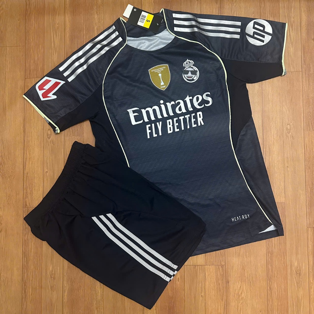 Bộ Quần Áo Bóng Đá CLB RM Sân Khách Đen Mùa 25/26 Tay Laliga - Vải Polyester Gai Thái