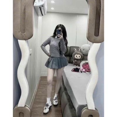 @NLN - [Hàng QCL1 sẵn] Áo Len Ngựa Cổ Tròn Dáng Lửng Tay Dài Hot Hit Mẫu Mới 2025 | BigBuy360 - bigbuy360.vn