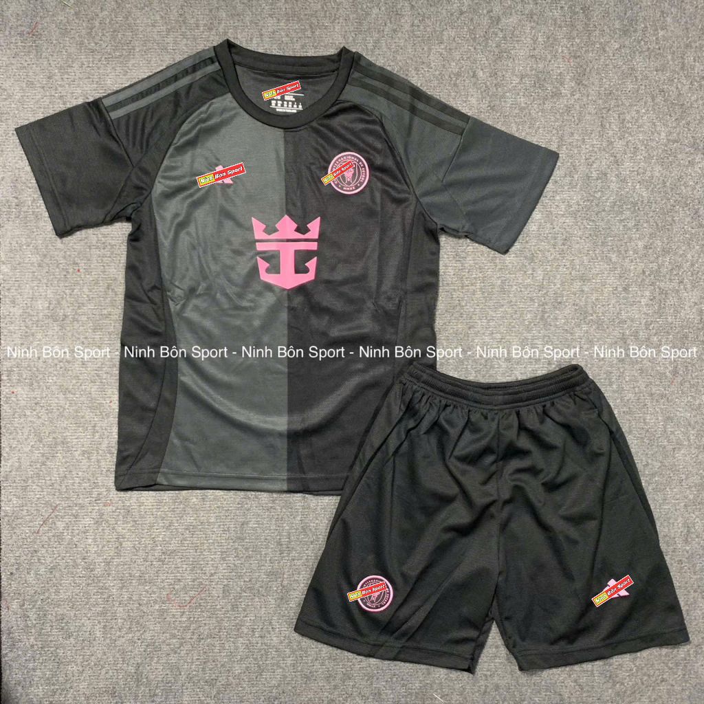 Bộ Quàn Áo Bóng Đá Trẻ Em CLB Inter Miami Mẫu Mới 2025 - Chuẩn Mẫu Thi Đấu - Vải Polyester Thái Cao 