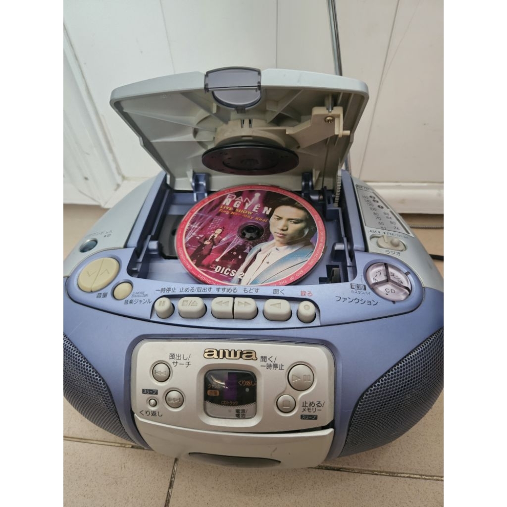 Máy nghe nhạc cassette/CD/radio cầm tay Aiwa CSD-EX150 (Hàng Nhật Bãi)* Lỗi *