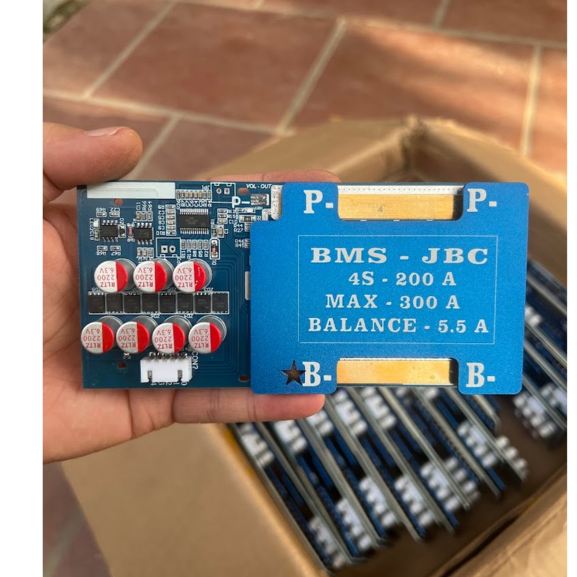 Mạch BMS JBC 4s-200A Max 300A công suất lớn tích hợp cân bằng  chủ động 5,5A (4s cho hệ 3,2v)