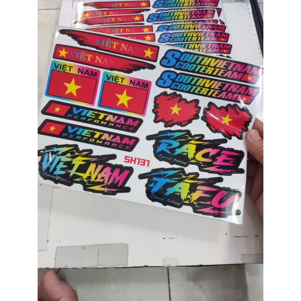 Combo Sticker Decal Lá Cờ Việt Nam - Race - South VietNam - Scooter Team