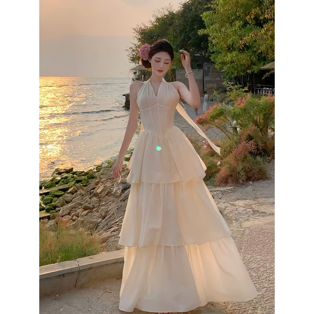 Đầm lụa cổ yếm dáng dài tầng cực xinh, maxi tầng cho nàng đi biển, đầm xinh dự tiệc, đầm dáng dài cổ