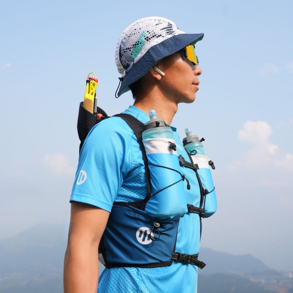 Vest Chạy Bộ MUDE TRACK 9 LIT