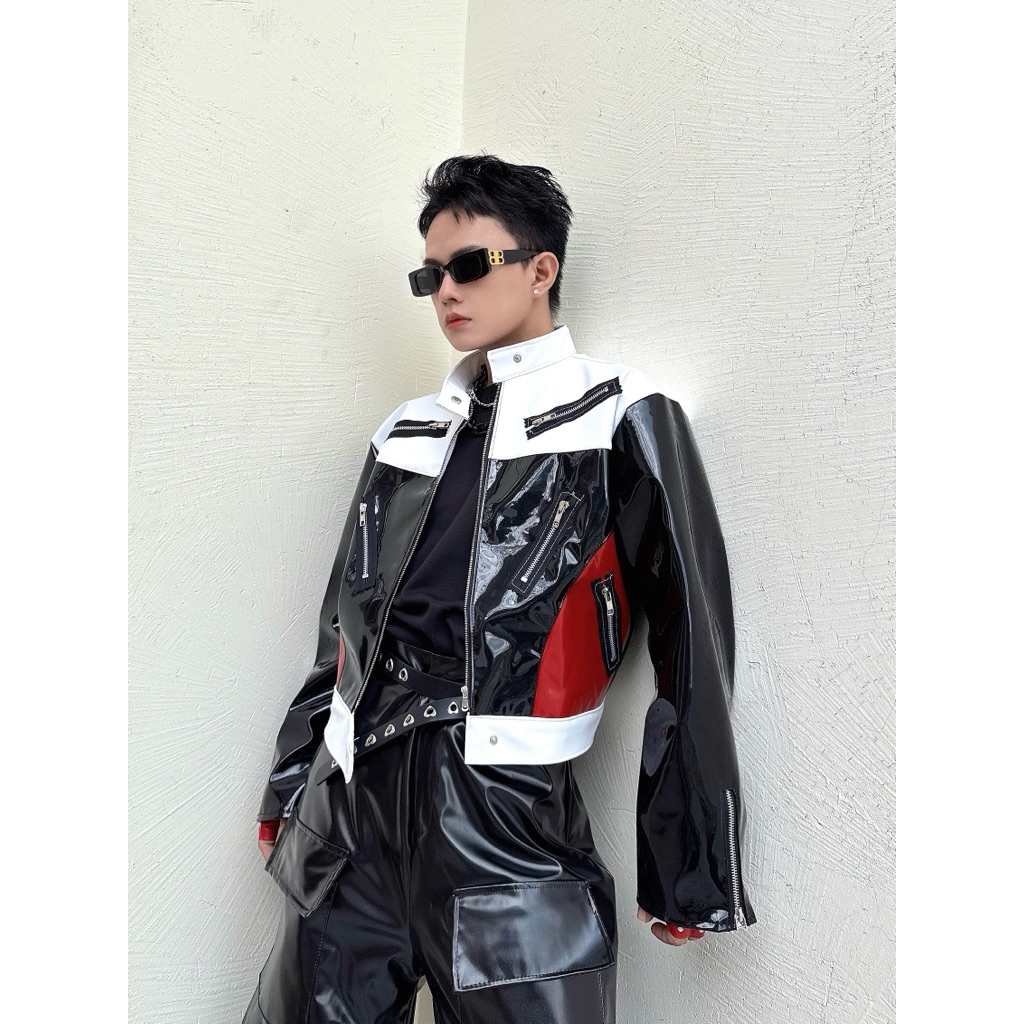 Áo khoác da đen bóng croptop phối trắng đỏ zip KELSHOP