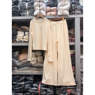  Đồ Bộ bigsize Ủ Kem Quần Ống Rộng Vải Mềm Mịn Tay dài Áo Dáng Dài   chiều dài quần 100cm   