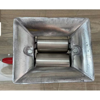 Máy cán khô mực
