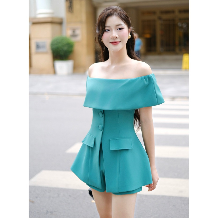 Set trễ vai cúc bọc xanh ngọc quần soc Gown Eclipse Clothing