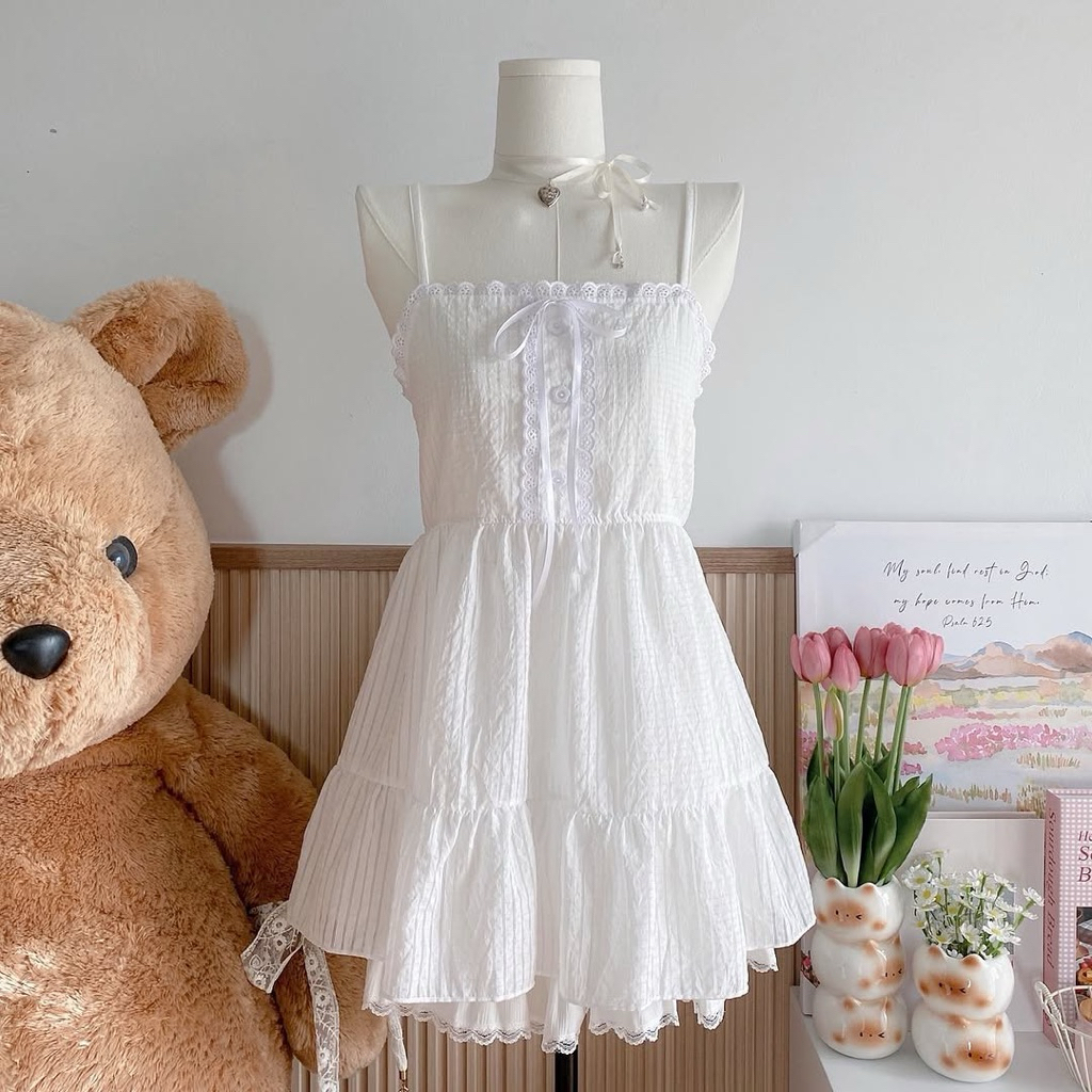 Choco.pie Yukina Top 🧸☁️🧁 Camisole White Spaghetti Strap Top