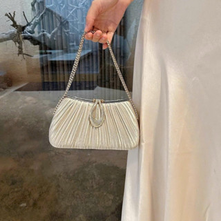 Túi bà sui sang chảnh, túi xách nữ đi tiệc chất liệu lụa kiểu dáng thời trang VDT36