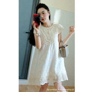 Váy xuông cổ đan nơ 25463 Thiết kế form xuông dễ mặc, ren thêu hoa nổi tỉ mỉ, cổ nơ siêu yêu Size sm