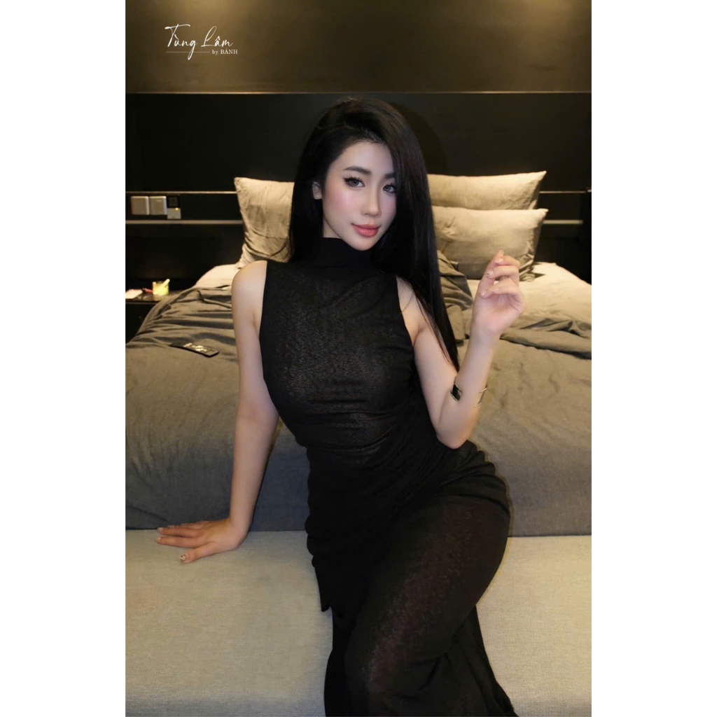 Đầm body cổ lọ khoét lưngg phối nhún eoo hack dánh 1025