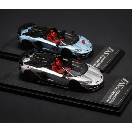 Mô hình ô tô Lamborghini Aventador SVJ Roadster LP770-4 1/64 Maxwell