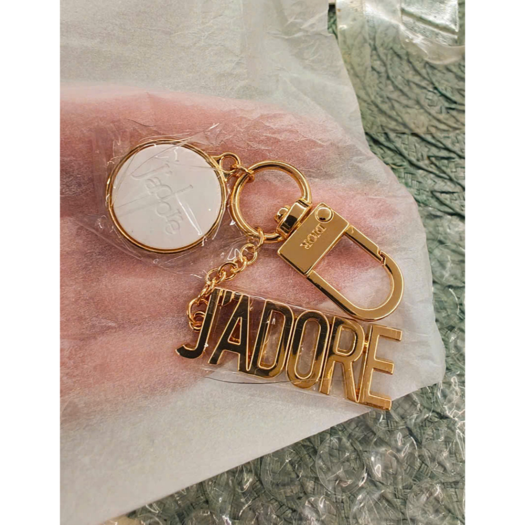 Móc khóa J'adore thơm mix charm - kèm túi vải rút chính hãng