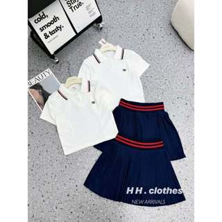 Sét thể thao cổ bẻ cài khuy cộc tay kèm chân váy than viền đỏ