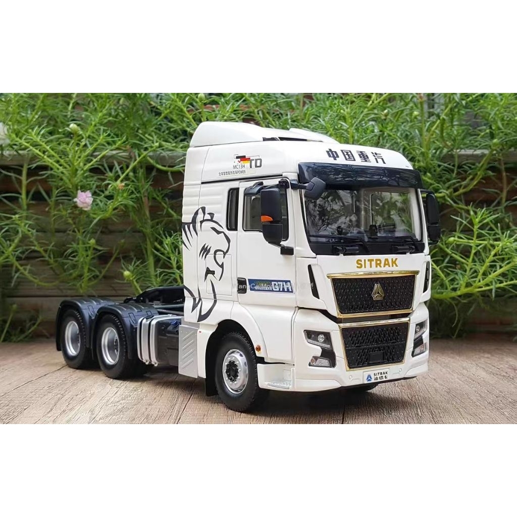 Mô hình này đầu kéo HoWo Sitrack G7H hợp với 1:24