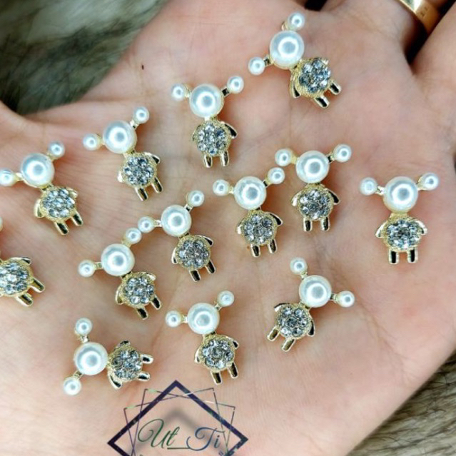 2 charm đá con cừu trang trí móng mã 125