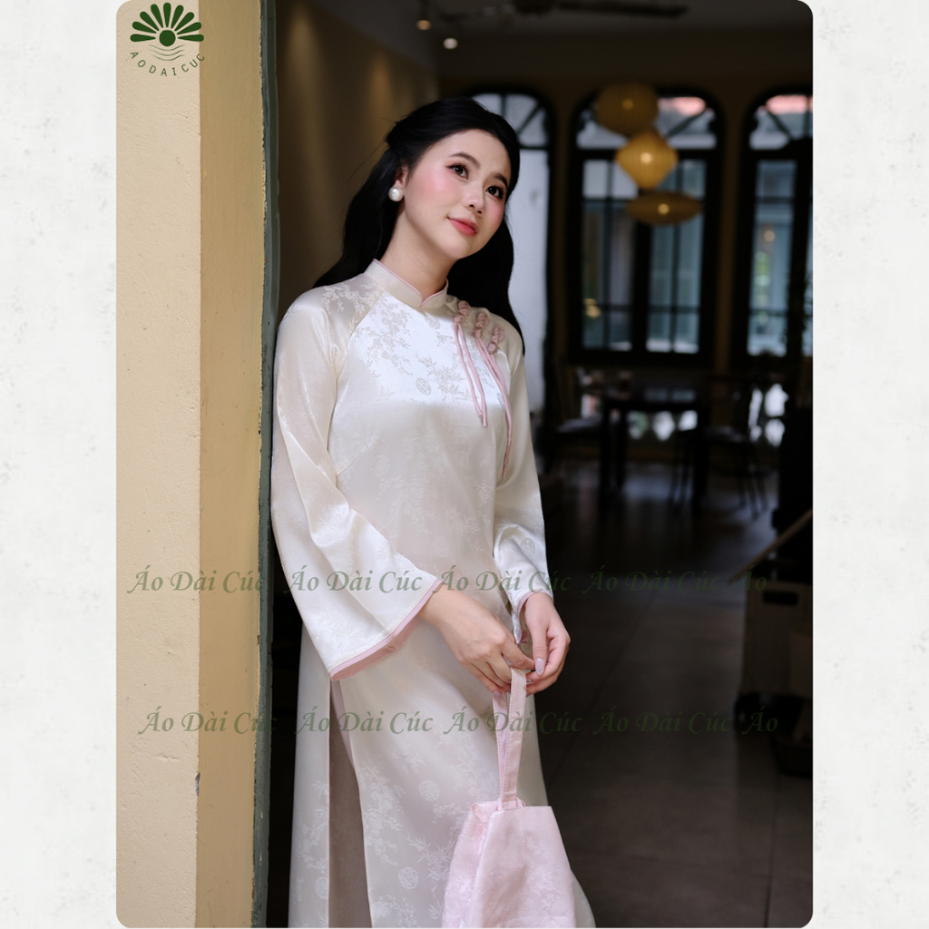 Áo dài cách tân MỘC LAM , chất liệu lụa gấm mềm kết hợp đính nơ cách điệu - Áo Dài Cúc | BigBuy360 - bigbuy360.vn