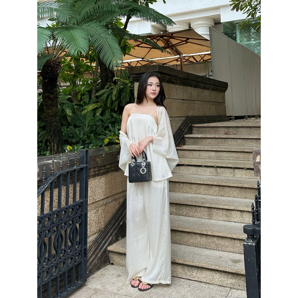  Set đồ lụa  TẶNG ÁO KHOÁC  sang chảnh SILK SET tiểu thư dạo phố áo hai dây  CÓ MÚT  kiểu nữ quần ống rộng mùa thu ENKA 