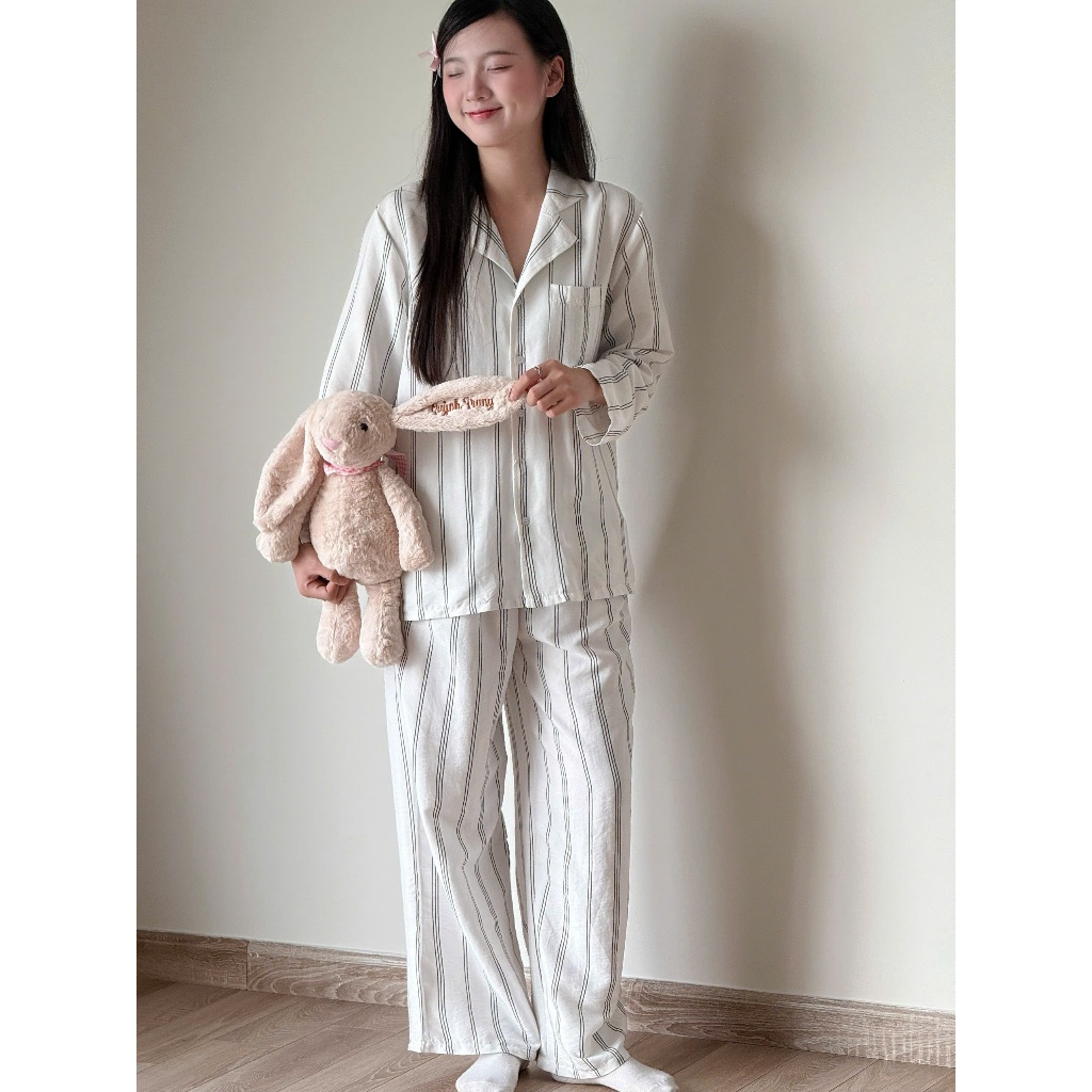 MB-SET-012 Maybee.Homedress Bộ Ngủ Dài Tay Kẻ Sọc Lớn – Chất Đũi Mềm Mịn, Thanh Lịch, Thoải Mái | BigBuy360 - bigbuy360.vn