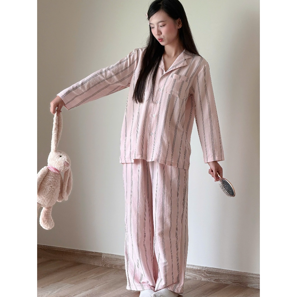 MB-SET-012 Maybee.Homedress Bộ Ngủ Dài Tay Kẻ Sọc Lớn – Chất Đũi Mềm Mịn, Thanh Lịch, Thoải Mái | BigBuy360 - bigbuy360.vn