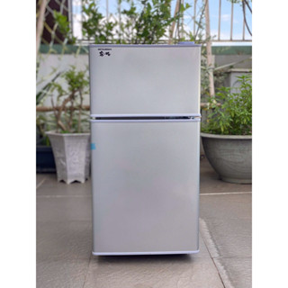 Tủ lạnh mini 2 ngăn đá và mát riêng biệt bảo hành 12 tháng