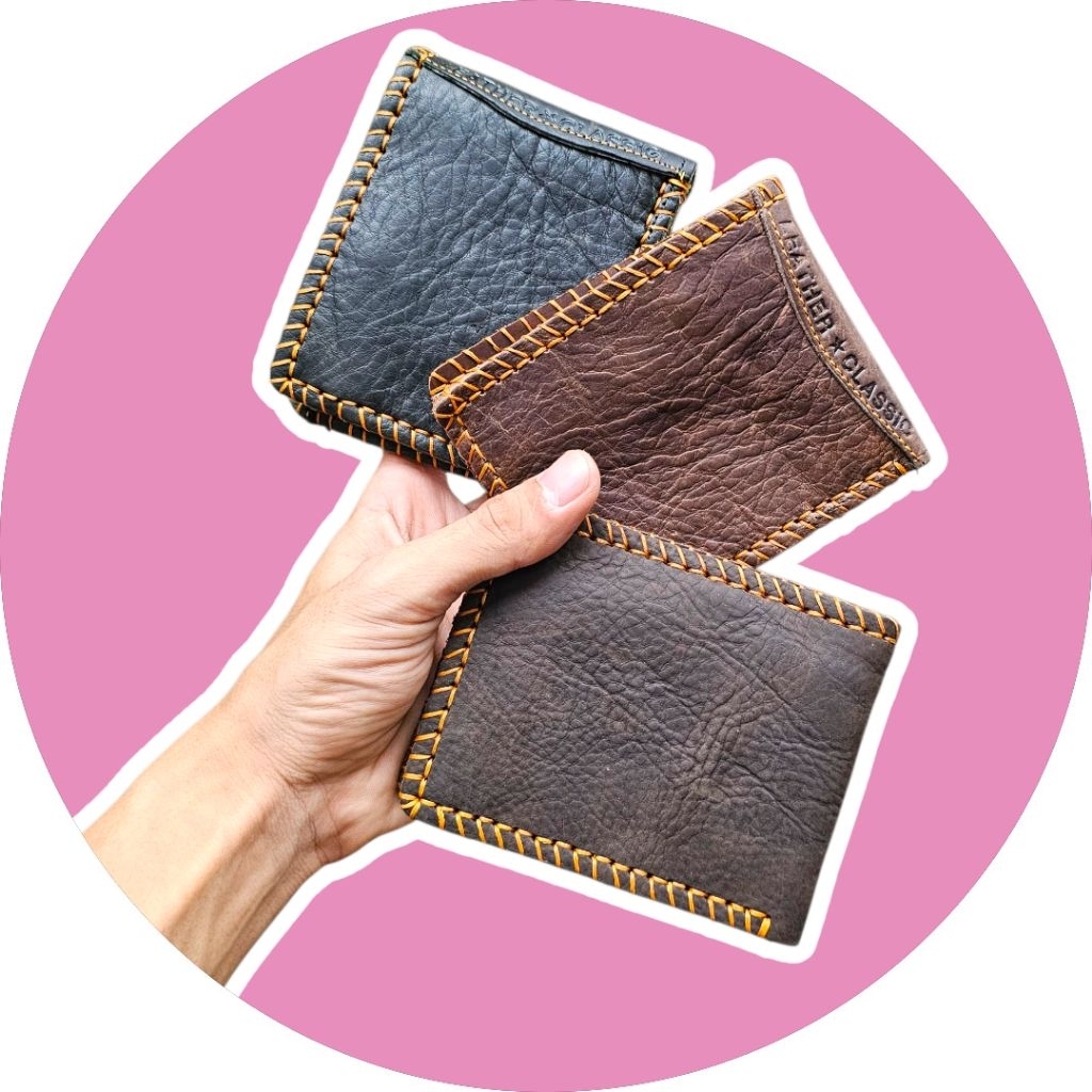 [ Màu Tùy Đợt ]Bóp Ví Da Bò 100% In Hình Ông Địa May Mắn Kích Thước 24cm x 10cm