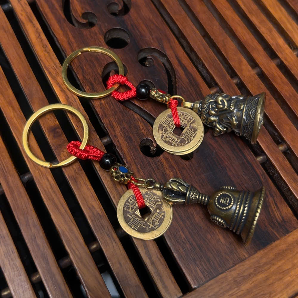 Móc Khóa Chuông Đồng Tài Lộc – Charm Đồng Xu Cổ, Dây Đỏ May Mắn
