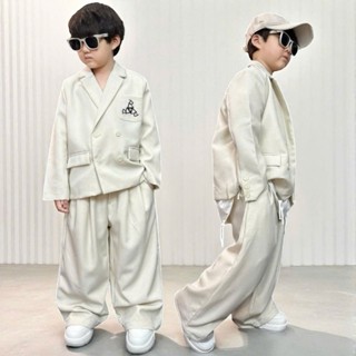 BABYBUYvip Q2530-(FOM TO) Bộ quần áo vest 4 khuy màu be xước, 2 lớp bên trong quần áo có lót lụa mềm cho bé.