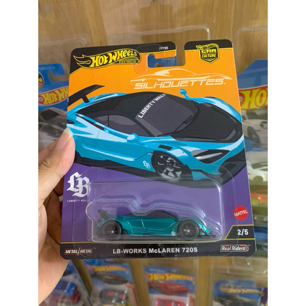 Xe Mô Hình Hot Wheels LB-WORKS McLAREN 720S Mặt Sau Nhăn Nhẹ