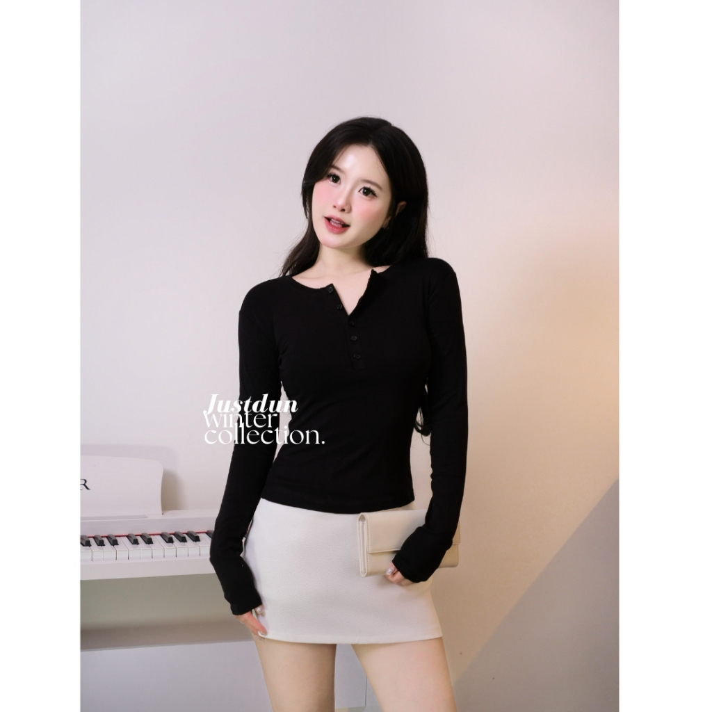 Áo Thun Nữ Dài Tay JUSTDUN Z12 -Thiết Kế Khuy Cúc Ngực, Cotton Mịn Êm Ái, Ôm Dáng, Co Giãn Thoải Mái | BigBuy360 - bigbuy360.vn