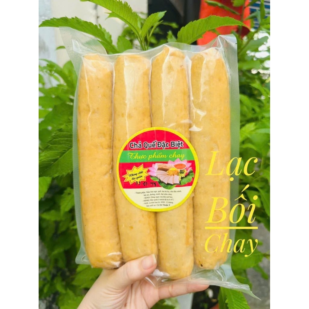 CHẢ QUẾ CÂY CHAY ĐẶC BIỆT (loại 4 cây/kg)/HANG LẠNH CHỈ SHIP TRONG KV TPHCM/TPC LẠC BỐI