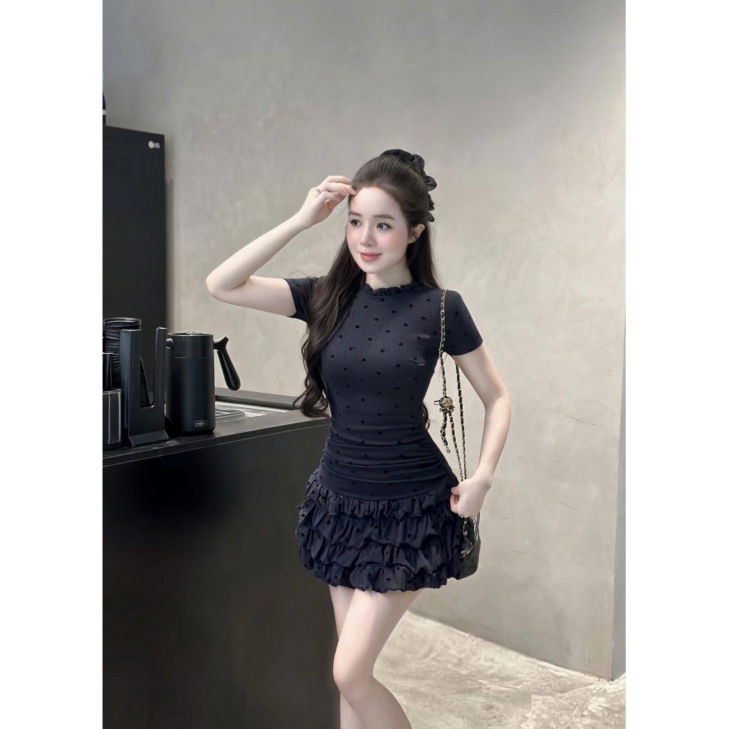 Đầm tiểu thư bèo tầng cổ tròn thun tăm in trái tim kèm quần rời, váy nữ liền thân dự tiệc, đi chơi tôn dáng A95 | BigBuy360 - bigbuy360.vn