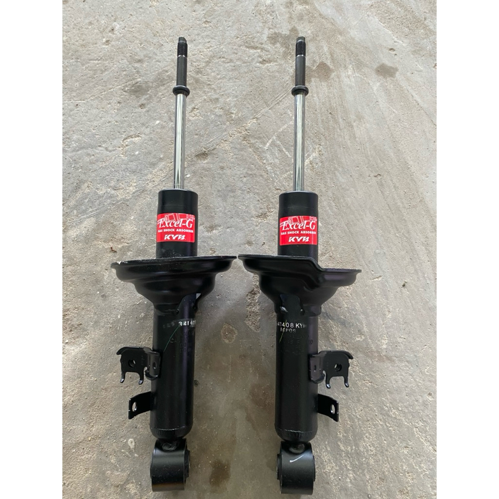 Phuộc trước toyota inova