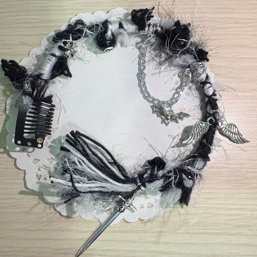 Hairwrap thiết kế tone trắng đen, hairclip, kẹp phụ kiện trang trí tóc